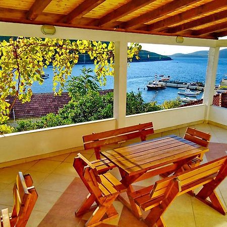 Apartments Vesna Tivat Quarto foto